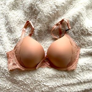VS ultimate push up bra
